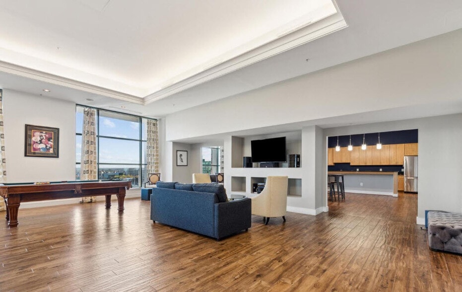 Building Photo - 414 Water St