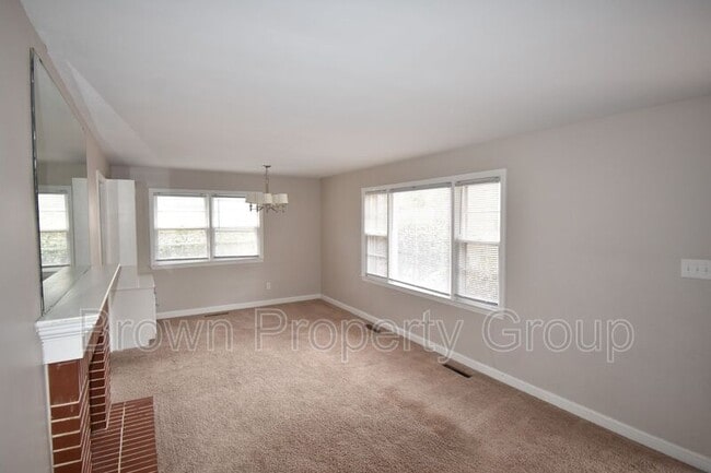 Building Photo - 1813 Catawba St