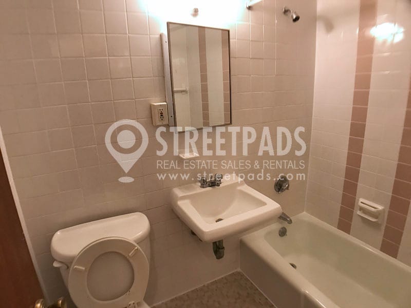 Bathroom - 78 S Huntington Ave