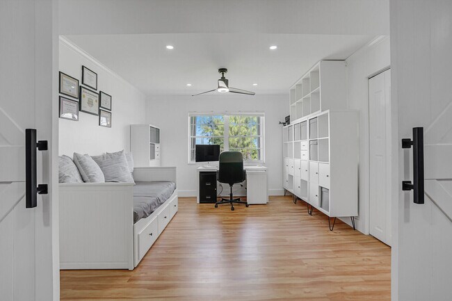 Building Photo - 1210 Sugar Sands Blvd