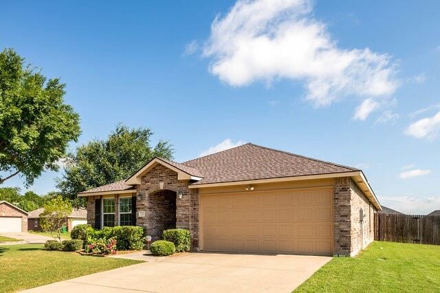 Building Photo - 25 Larkspur Dr