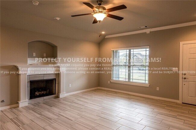 Building Photo - 4765 W Wales Dr