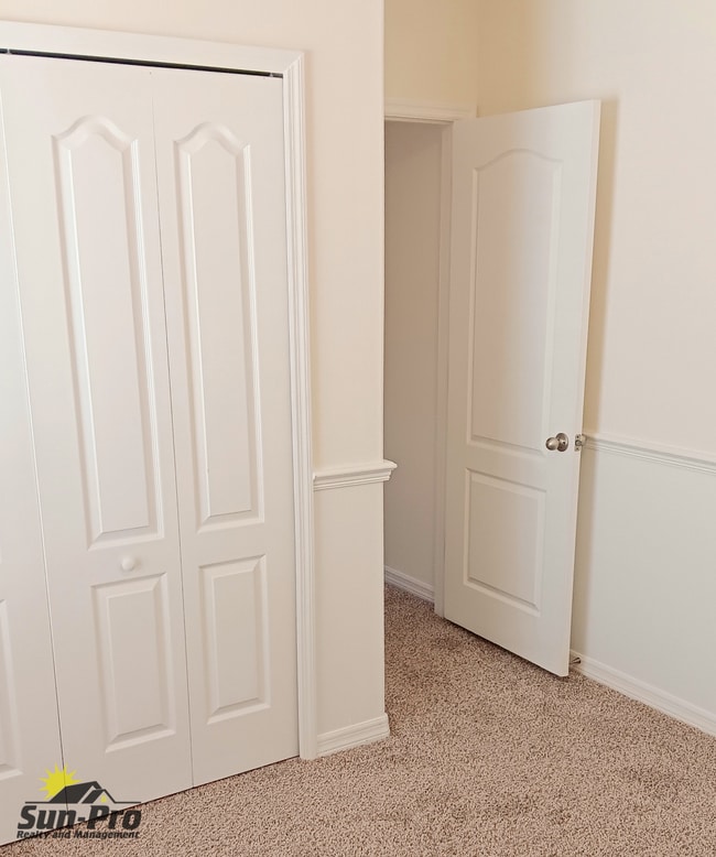 Building Photo - 5346 Peach Blossom Blvd