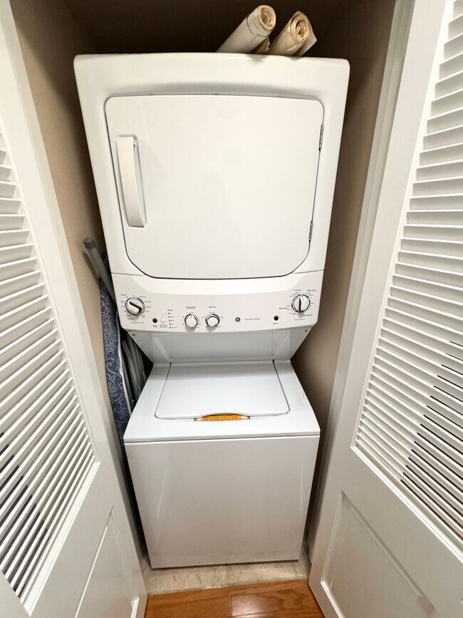 Building Photo - Grandridge