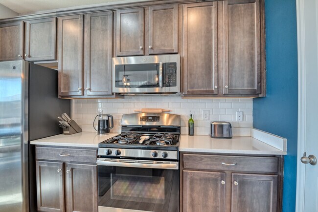 Building Photo - 9857 Beckham St