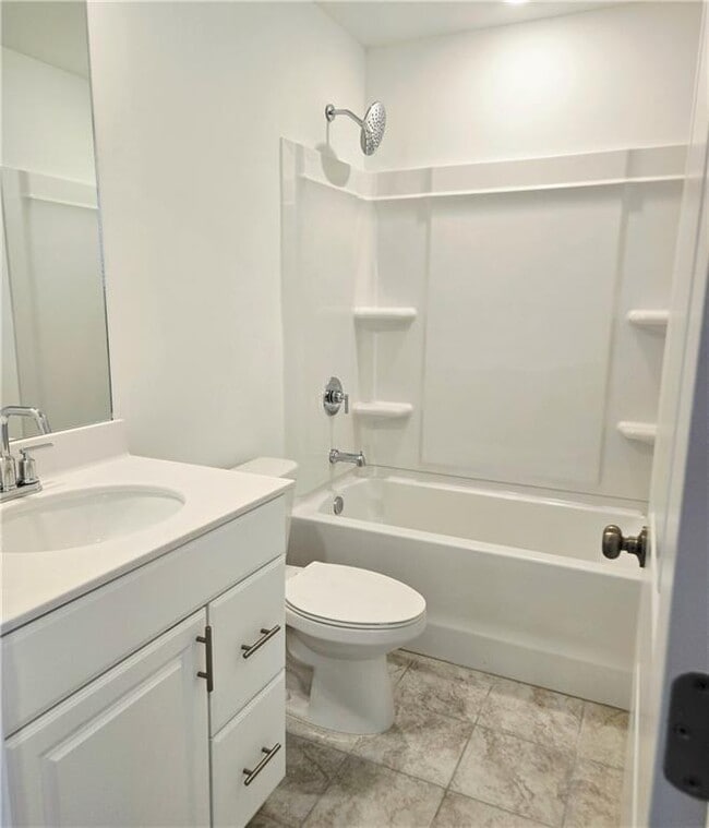 Building Photo - 6234 Kenbrook Dr