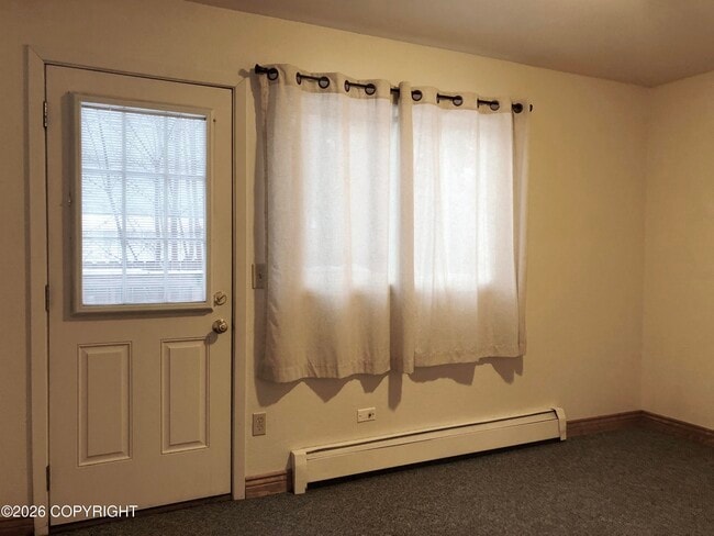 Building Photo - 1100 Ermine St