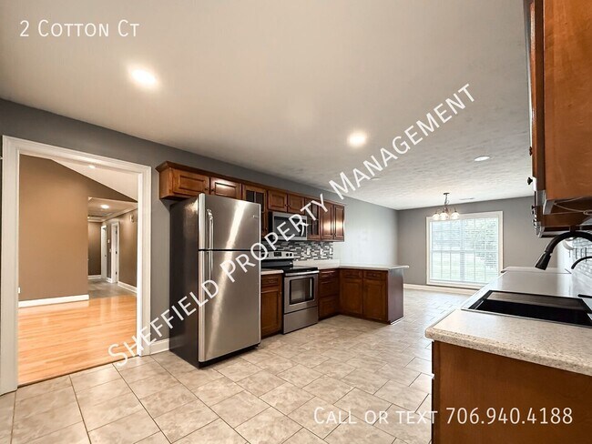 Building Photo - 2 Cotton Ct