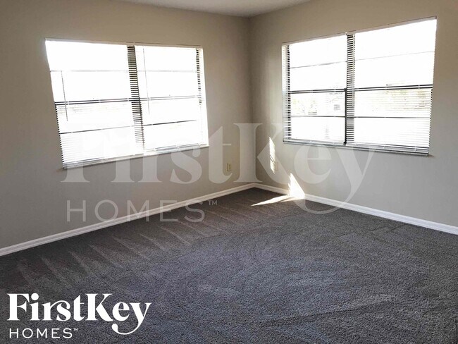 Building Photo - 1771 Gatewood Dr