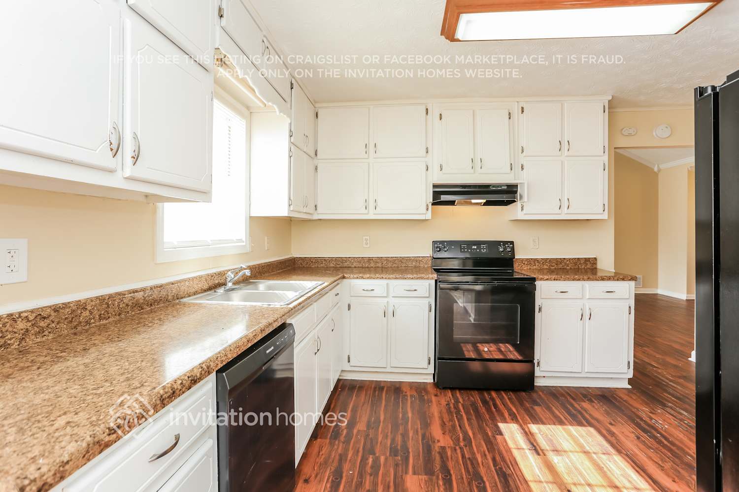 Building Photo - 75 Autumn Cove