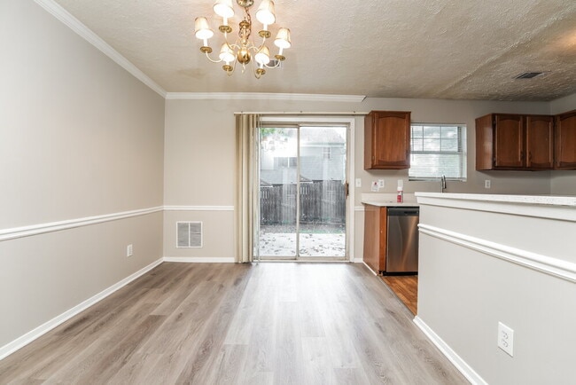 Building Photo - 1418 Stonegate Point