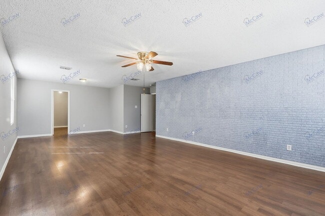 Building Photo - 1325 Dandelion Trail