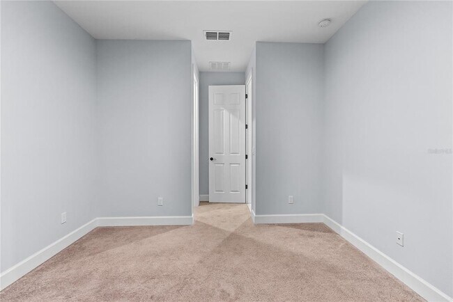 Building Photo - 3375 Buoy Cir