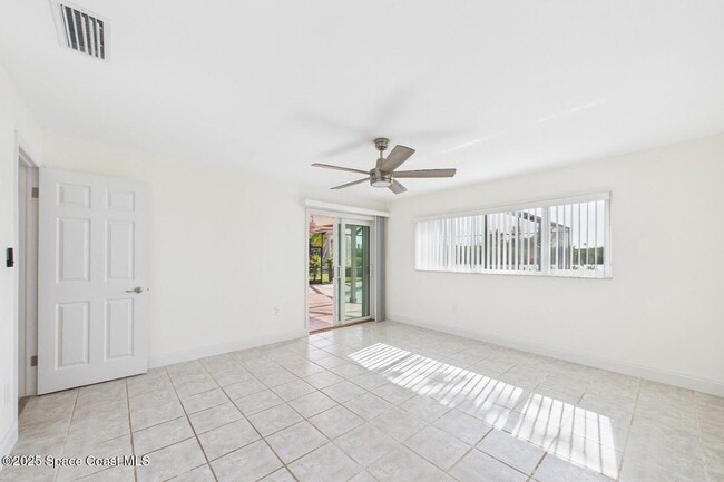 Building Photo - 778 Nassau Rd