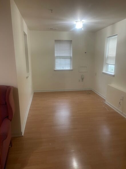 Building Photo - 18301 Bailiwick Pl