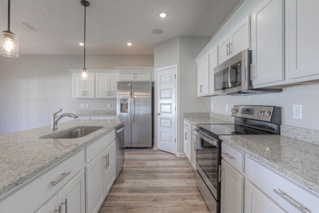 Building Photo - BRAND NEW 3 Bed 2 Bath Home with Fenced in...
