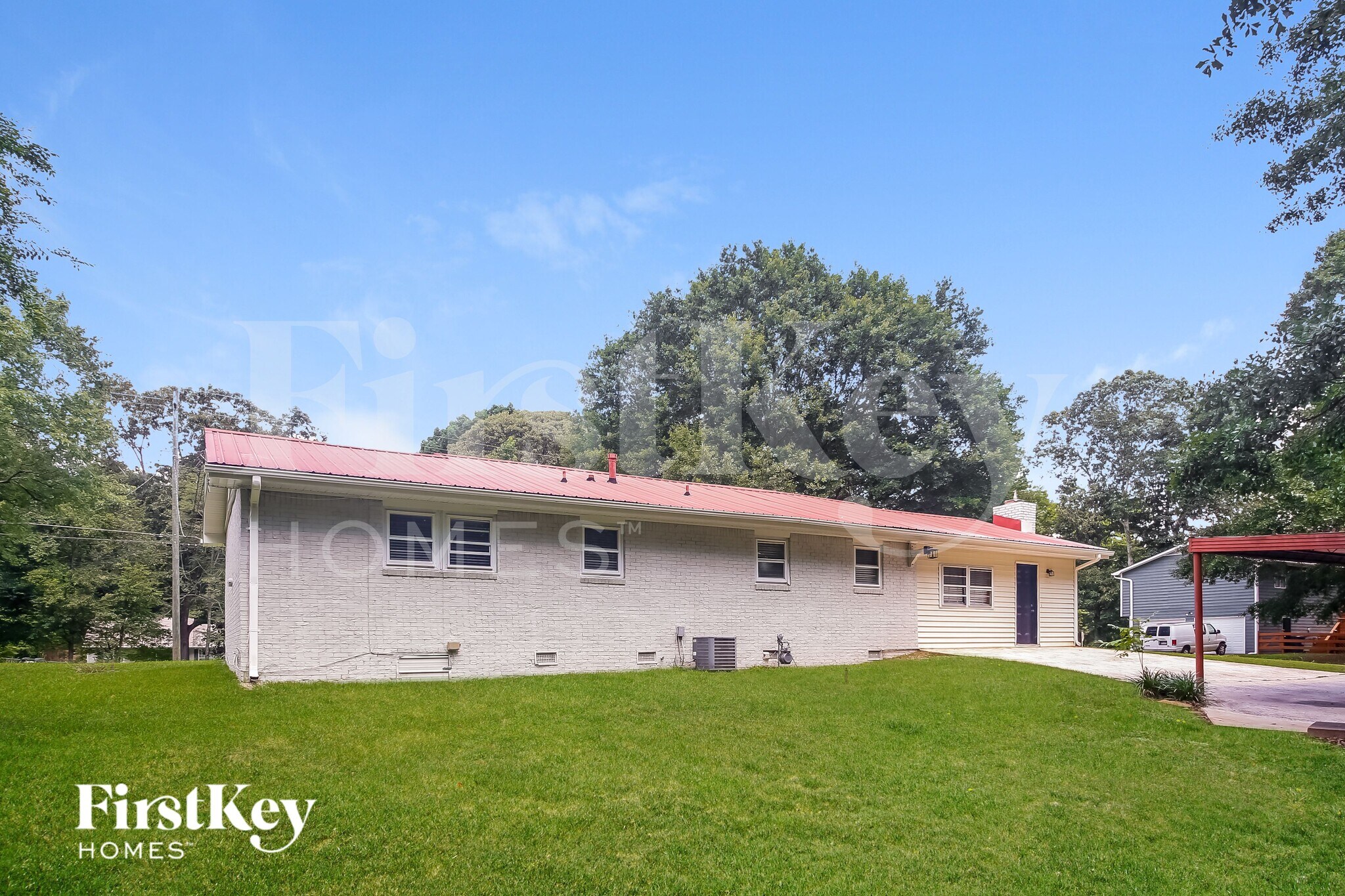 Building Photo - 2422 Chestnut Log Ln