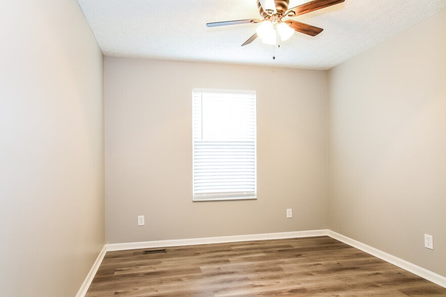 Building Photo - 433 Furman St