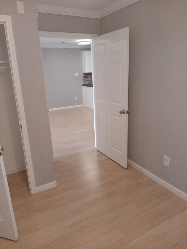 Building Photo - 11811 Greenmesa Dr