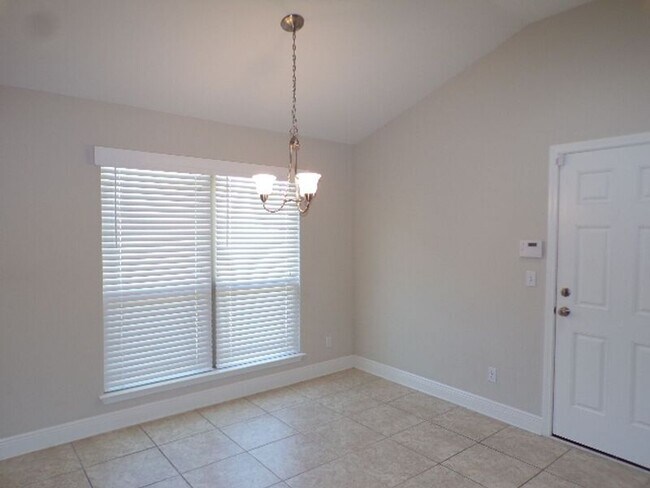 Building Photo - 3624 Laurel Lee Blvd