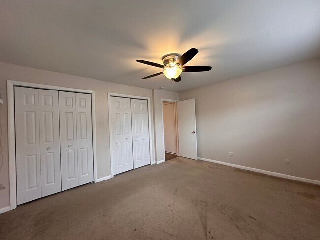 Building Photo - 4525 Elm Ave