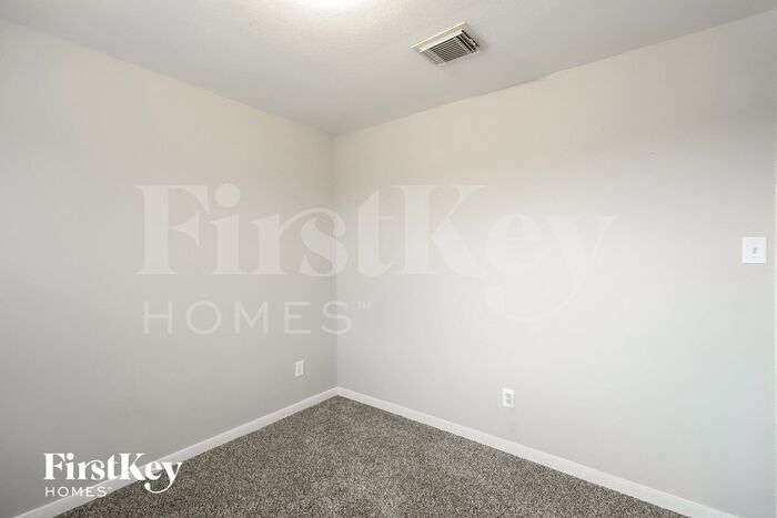 Building Photo - 7202 Nettle Springs Ct