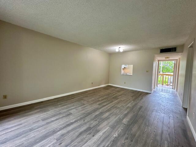 Building Photo - 6020 NW 64th Ave