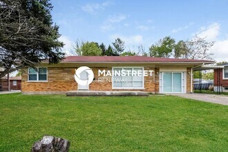 Building Photo - 3 Bedroom Pet-Friendly Home in LOUISVILLE, KY with Main Street Renewal