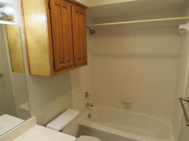 Building Photo - 4912 Timberview Dr
