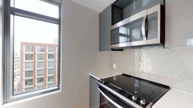 Building Photo - 345 Harrison Ave