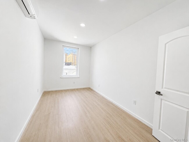 Building Photo - 69-46 64th St