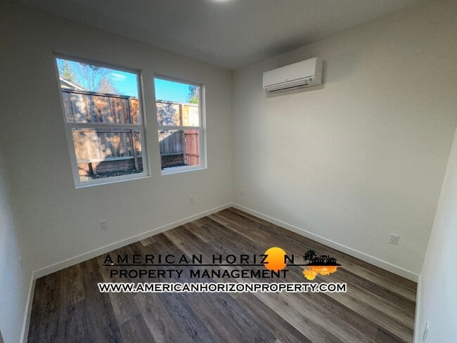 Building Photo - 8791 Sunset