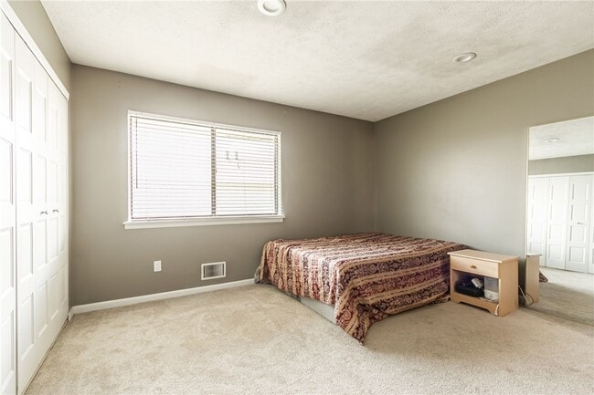 Building Photo - 644 Eastbrooke Ln