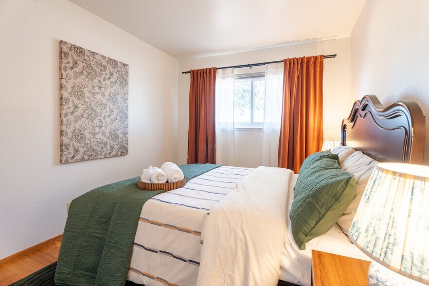 Building Photo - 771 Century Dr