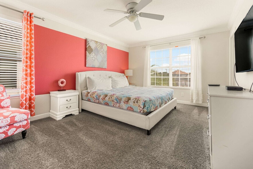 Building Photo - 4718 Kings Castle Cir