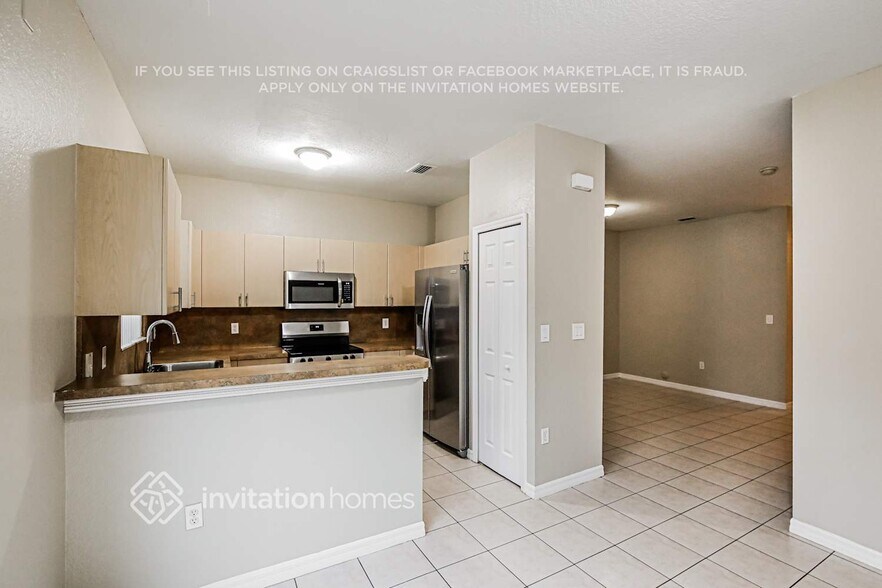 Building Photo - 12530 SW 124th Terrace
