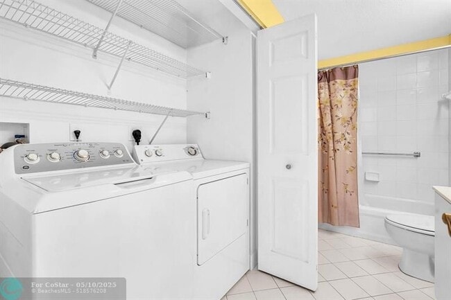 Building Photo - 7765 Yardley Dr