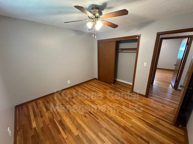 Building Photo - 1209 SW Westminister Rd