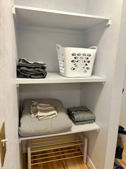 Building Photo - 9240 W 49th Ave