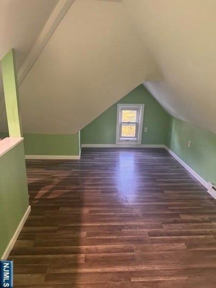 Building Photo - 73 College Pl