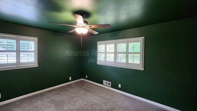 Building Photo - 3775 Tree Bark Trail