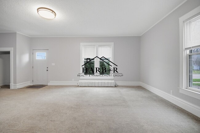 Building Photo - 401 3rd Ave SW