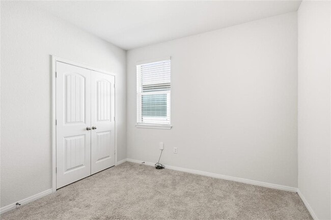 Building Photo - 801 Cade Cv