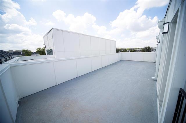 Building Photo - 236 Urbane Crst Dr