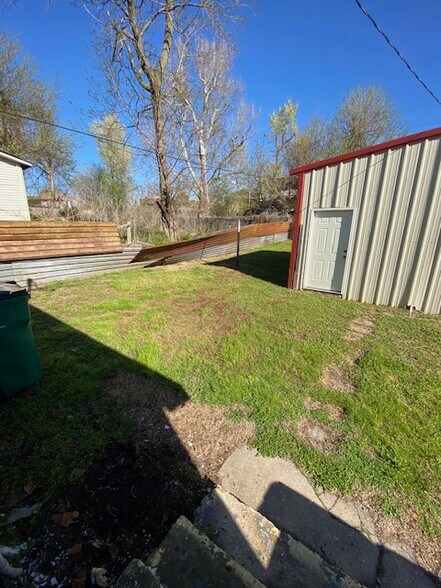 Building Photo - 1119 NW 9th St