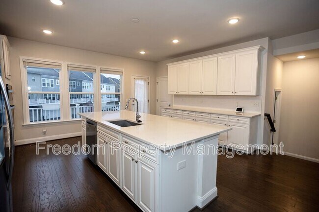 Building Photo - 17137 Branched Oak Rd