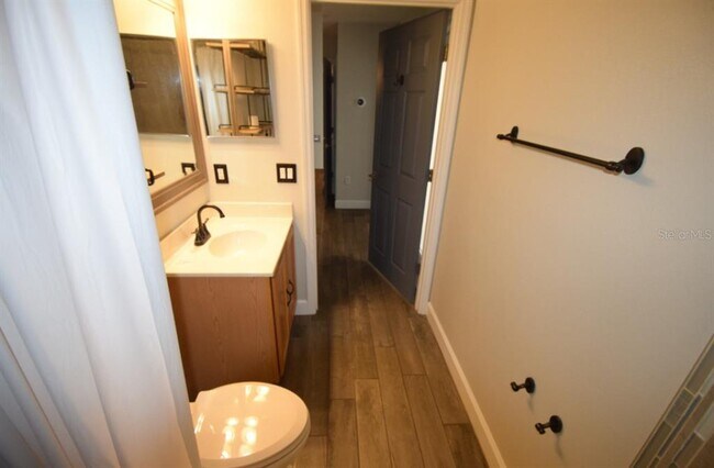 Building Photo - 241 Pine Shadow Ln