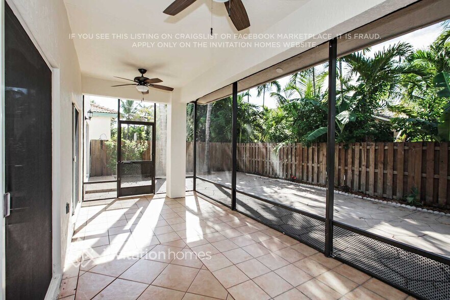 Building Photo - 16276 SW 83rd St