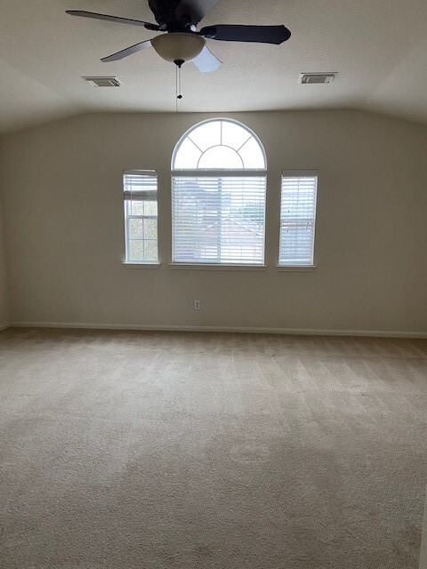 Building Photo - 21307 Bella Jess Dr