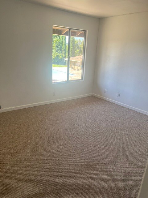 Building Photo - 2065 Olivera Rd